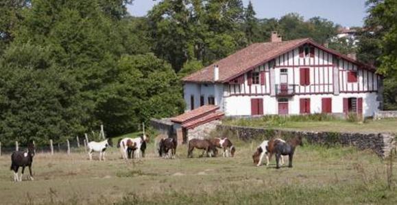Hotel Le Domaine Du Levant Cambo-les-Bains Exterior foto
